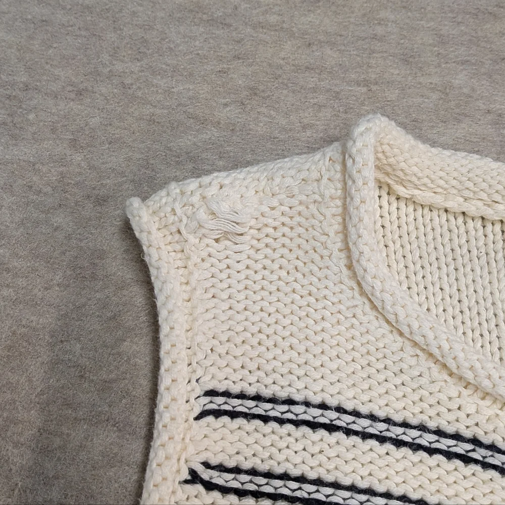 Lucky Brand Black And Cream Knit Tank Top Sweater Vest Size XS